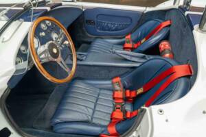 Bild 12/19 von AC Cobra 427 (1965)