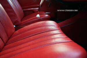Imagen 19/27 de Mercedes-Benz 220 SE b (1964)
