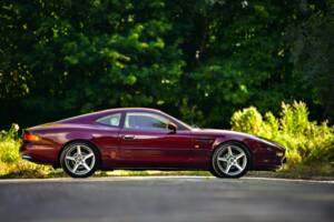 Obraz 21/50 pojazdu Aston Martin DB 7 (1997)