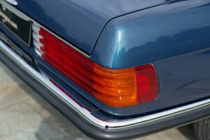 Imagen 36/50 de Mercedes-Benz 450 SL (1977)