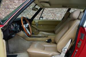 Image 3/50 of Jensen Interceptor MK III (1976)