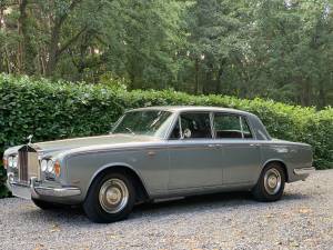 Immagine 4/17 di Rolls-Royce Silver Shadow I (1969)