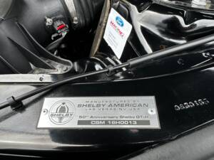 Image 39/44 of Ford Shelby GT/H (2017)