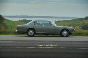 Image 17/21 of Maserati Quattroporte 4200 (1965)