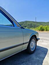 Image 11/50 de BMW 745i (1982)