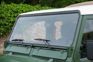 Immagine 43/50 di Land Rover 90 (1990)