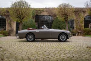 Afbeelding 16/29 van Aston Martin DB 2&#x2F;4 Mk II DHC (1956)