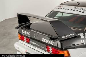 Image 10/15 of Mercedes-Benz 190 E 2.5-16 Evolution II (1990)