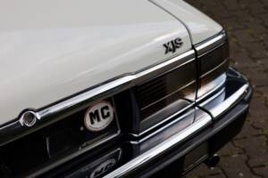 Image 24/29 of Jaguar XJS 4.0 (1991)