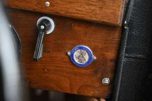 Bild 49/50 von Lagonda 2 Litre Weymann "Honeymoon Coupe" (1929)