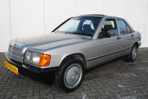Imagen 1/12 de Mercedes-Benz 190 D (1986)