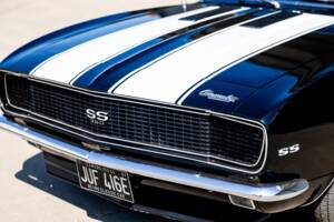 Image 13/29 of Chevrolet Camaro (1967)