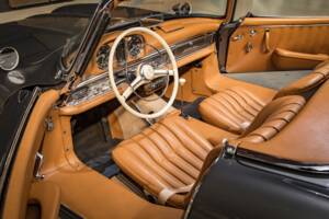 Image 11/22 de Mercedes-Benz 300 SL Roadster (1961)