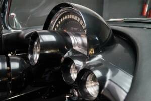 Image 17/50 of Chevrolet Corvette (1958)
