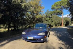 Imagen 2/43 de Mazda MX-5 1.8 (2001)