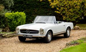 Image 1/50 of Mercedes-Benz 280 SL (1968)