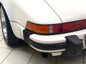 Bild 19/77 von Porsche 911 Carrera 3.2 (1984)