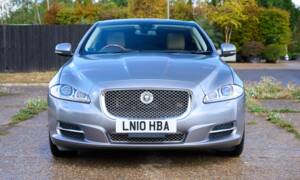 Bild 6/50 von Jaguar XJ 5.0 (2010)