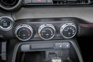 Image 28/50 of Mazda MX-5 2.0 (2018)
