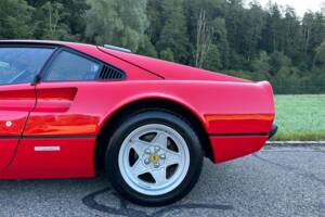 Bild 9/31 von Ferrari 308 GTB (1980)
