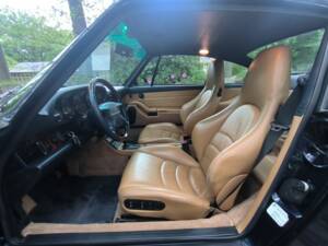 Imagen 38/65 de Porsche 911 Carrera (1994)