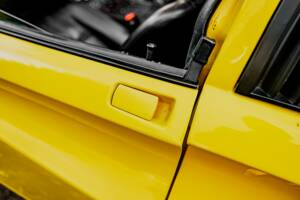Bild 33/55 von Ferrari 328 GTS (1986)