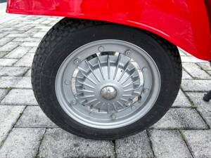 Image 21/27 of Piaggio Vespa 90 SS (1965)