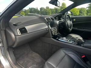 Image 26/46 of Jaguar XKR (2010)