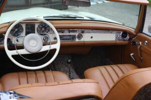 Imagen 25/50 de Mercedes-Benz 230 SL (1965)