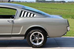 Image 36/50 de Ford Mustang 289 (1966)