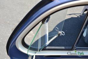 Imagen 29/50 de Renault 4 CV Décapotable (1954)