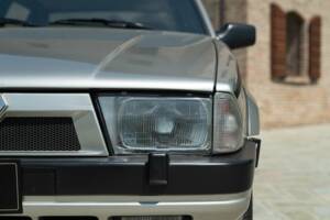 Image 14/50 of Alfa Romeo 75 2.0 Twin Spark (1989)