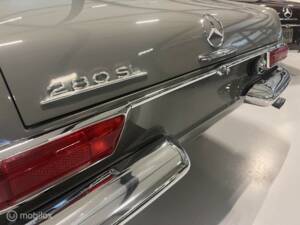 Immagine 20/33 di Mercedes-Benz 280 SL (1968)