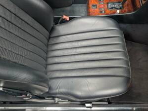 Image 30/50 of Mercedes-Benz 300 SL (1989)
