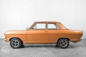 Imagen 9/50 de Opel Kadett 1,2 S (1972)