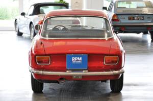 Imagen 5/43 de Alfa Romeo Giulia GT 1300 Junior (1971)