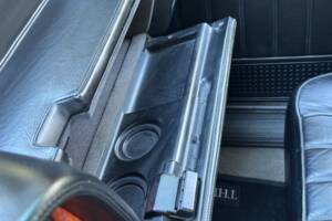 Bild 34/55 von Lancia Thema 8.32 (1991)