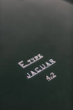 Image 21/63 of Jaguar E-Type (1969)