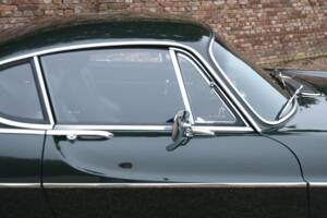 Image 49/50 of Volvo 1800 S (1968)