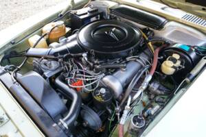 Imagen 36/50 de Mercedes-Benz 450 SL (1973)