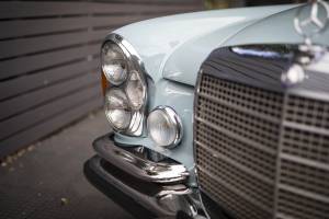 Image 28/39 of Mercedes-Benz 280 SE 3,5 (1971)