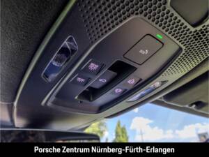 Immagine 50/50 di Porsche Cayenne Turbo E-Hybrid (1900)