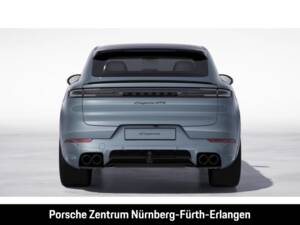Image 7/11 of Porsche Cayenne GTS (1900)
