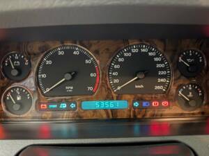 Image 13/18 of Jaguar XJ 6 4.0 (1990)