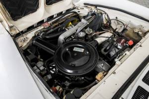 Image 42/50 of FIAT 124 Spider CS1 (1977)