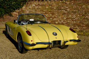 Image 17/50 of Chevrolet Corvette (1958)