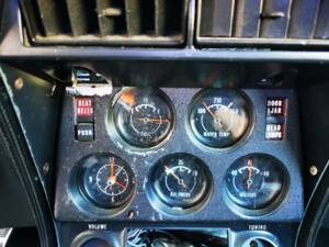 Bild 35/39 von Chevrolet Corvette Stingray (1971)