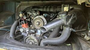 Bild 47/50 von Volkswagen T2b Kastenwagen (1976)