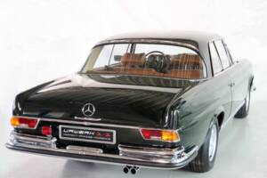 Image 5/99 of Mercedes-Benz 280 SE 3,5 (1971)