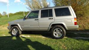 Bild 15/50 von Jeep Cherokee 2.5 TD (2000)